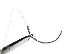 Sutura quirúrgica no absorbible SEDA 4-0 (MERSILK), una aguja, convencional de 3/8 circular, caja x 12. NW 5050 - ETHICON J&J